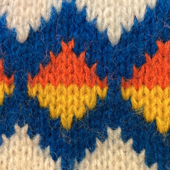 Beanie/ knit hat - Picture 2 of 4